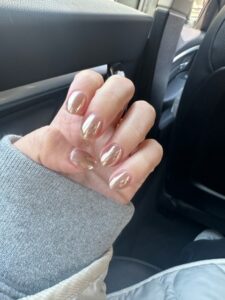 春ネイルしてきました🌸久しぶりのミラーネイル♪