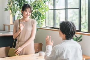 結婚相談所の入会を迷っている方へ〜マチアプと比較したメリデリは?〜